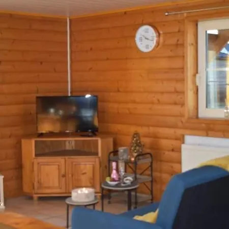 アパート Du Cheval Blanc D'houmont *